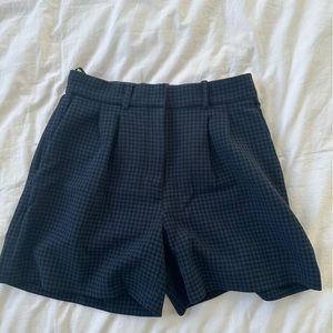 Aritzia shorts